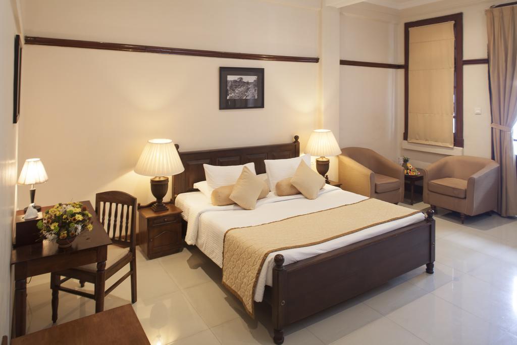 Hotel Suisse Kandy Room photo
